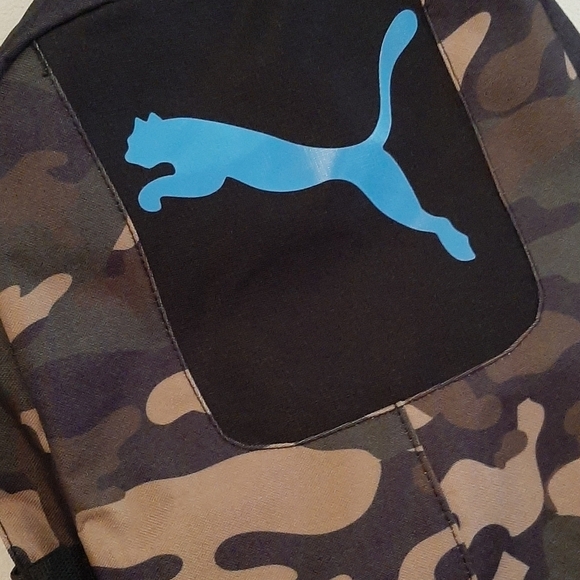 Puma bookbag - Picture 2 of 2